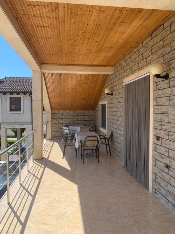 Villa Garden Shkodra Bagian luar foto