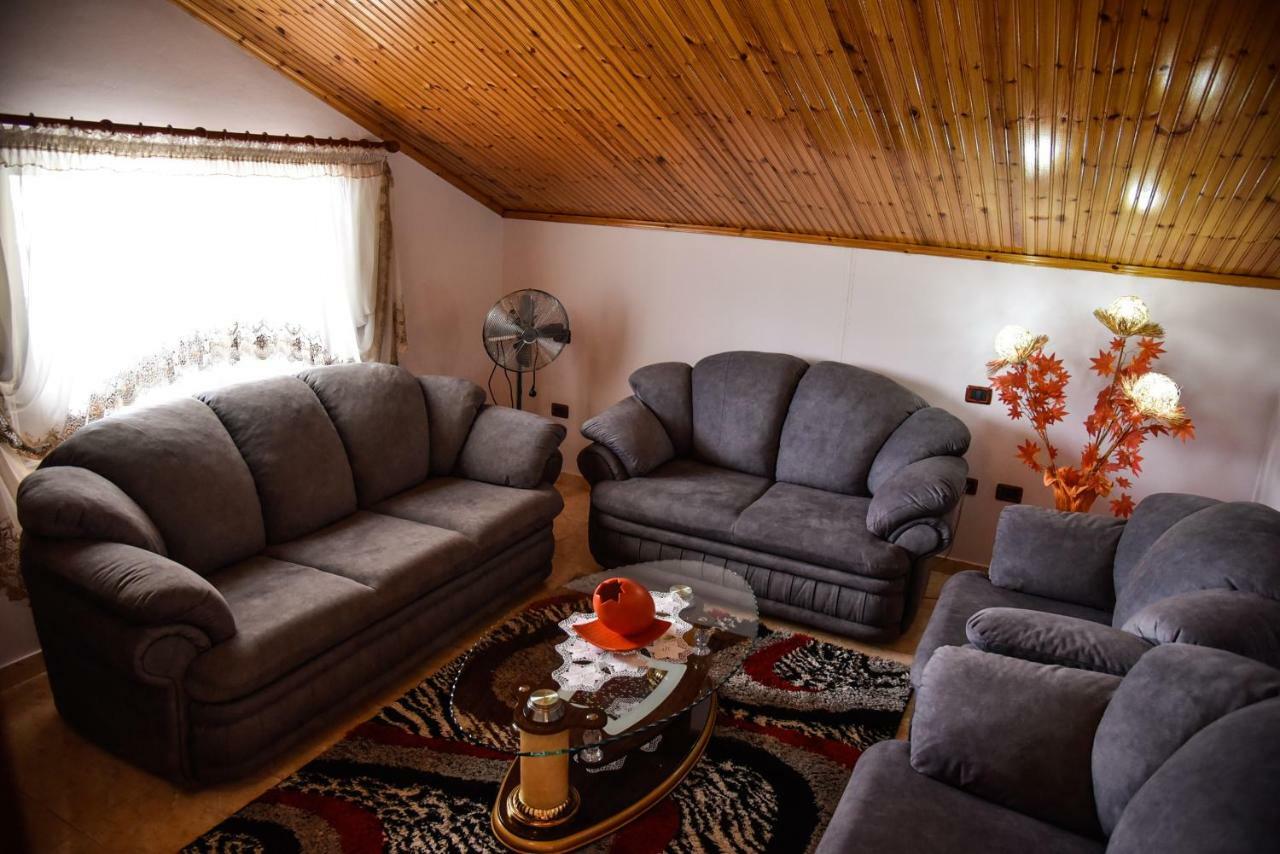 Villa Garden Shkodra Bagian luar foto